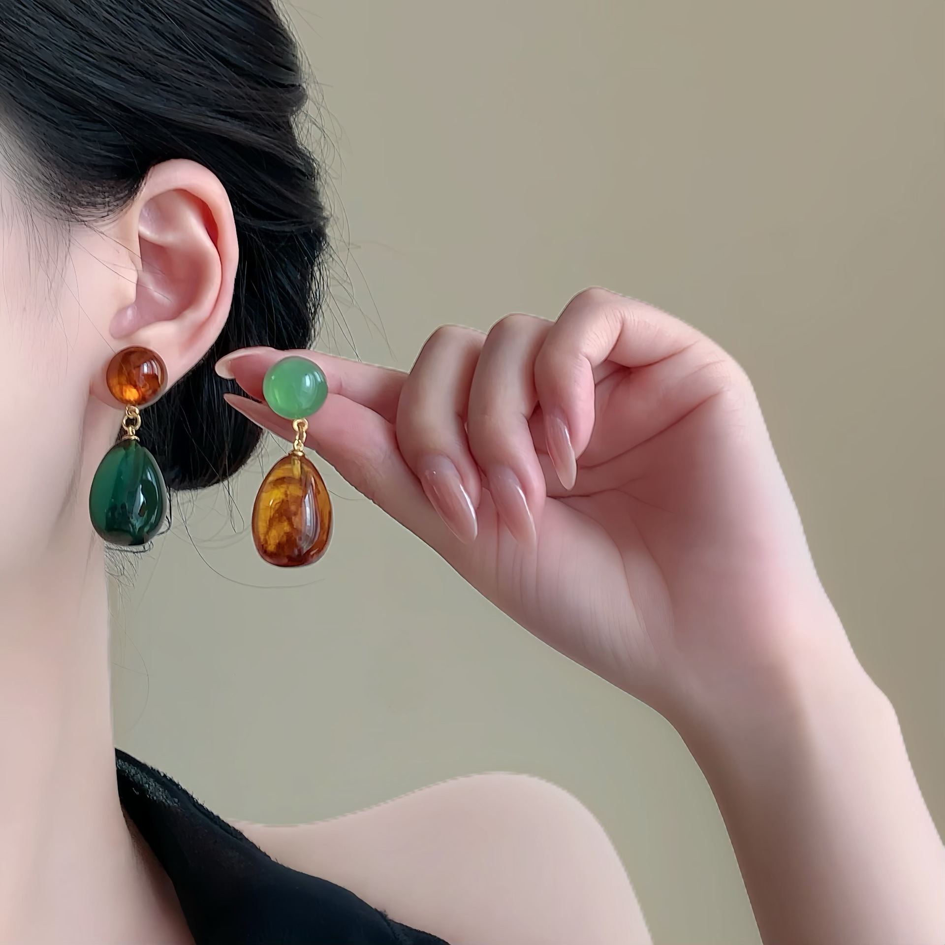 New Vintage Water Drop Earring - Vintage Fashion Style Female 评论和价格