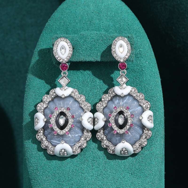  Vintage White Enamel Rhinest - Vintage Fashion Jewelry Brands 评论和价格