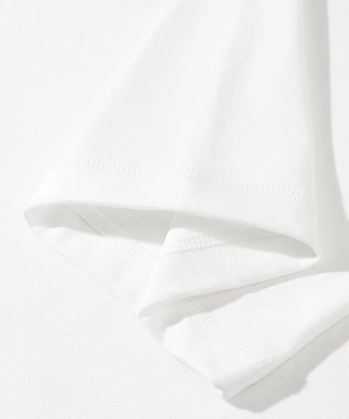 Reaching Hands T shirt Photogr - Vintage Fashion Photographers 评论和价格