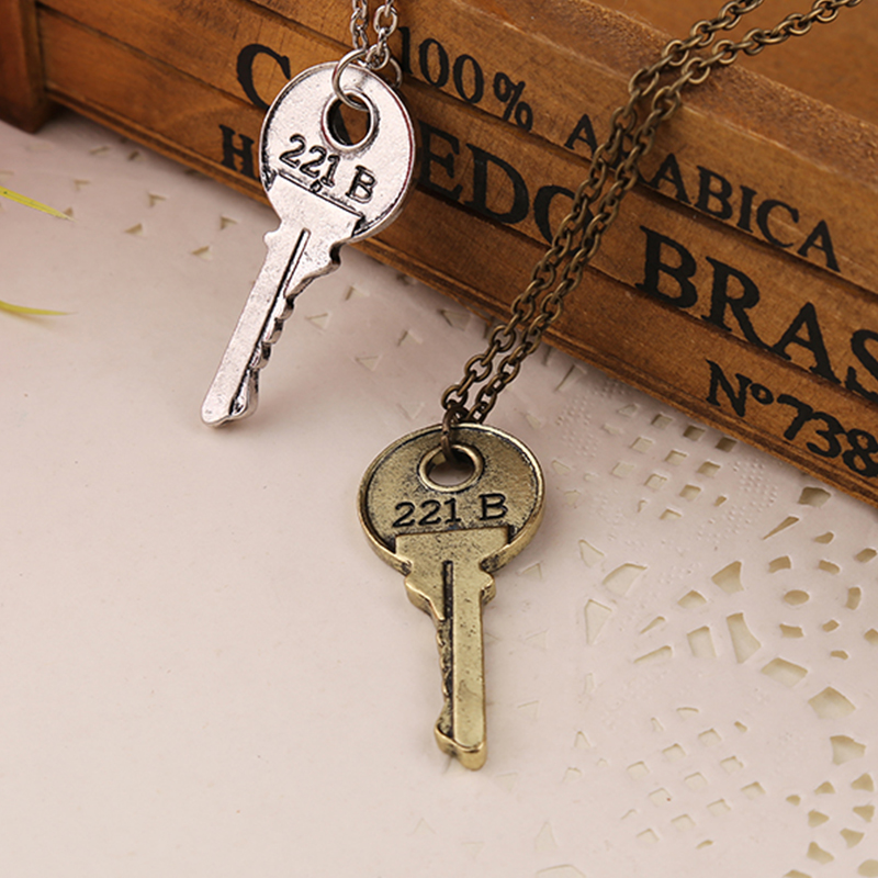 Sherlock 221b House Key Neckla - Vintage Fashion Houses 评论和价格